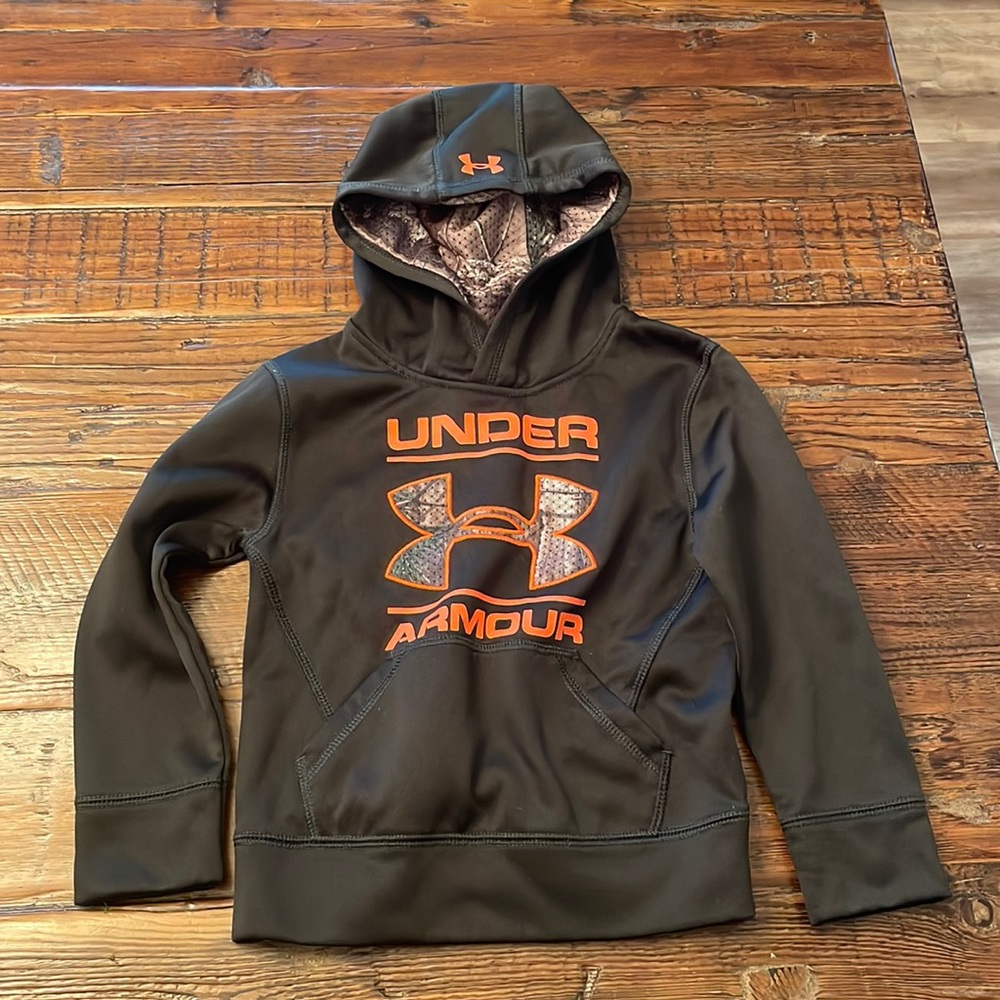 Toddler Boys Camo Under Armour Sweatshirt Sz 4